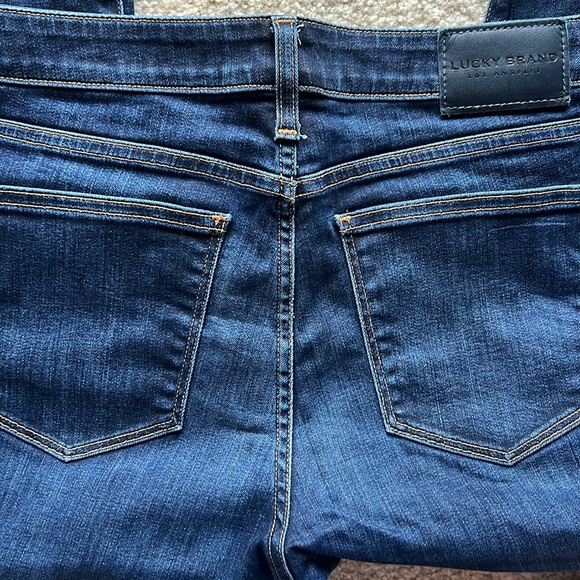 Lucky Brand Low Rise Lolita Bootcut Jean, Dark Wash, 14 Long (32 Long) - Picture 9 of 11